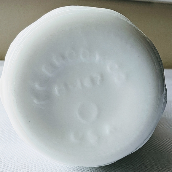 Vtg White Milk Glass Textured Skinny Vase 8.5" H, 3" W at base. Made in USA. HP! - Picture 3 of 5